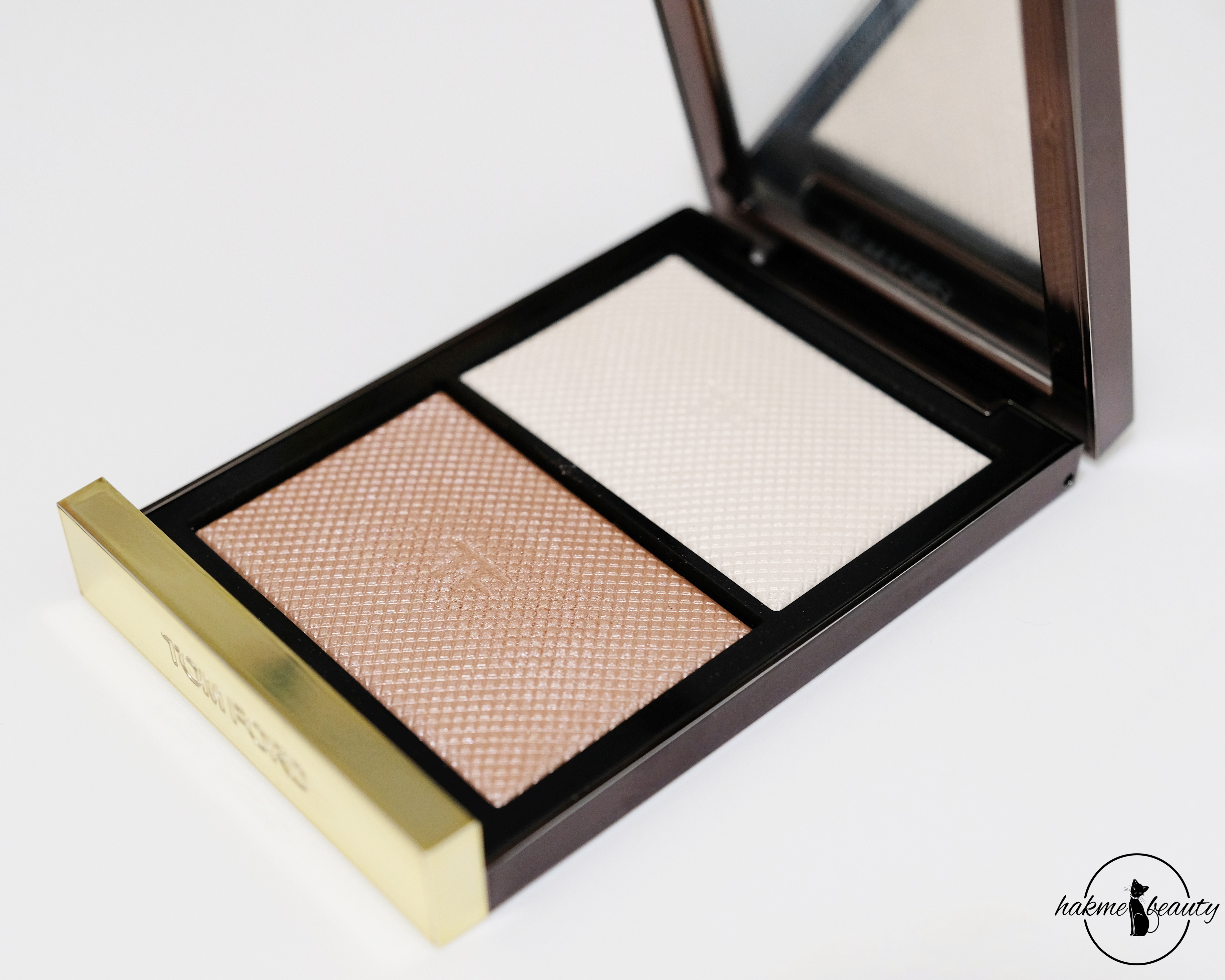 Tom Ford Skin Illuminating Powder Duo in 01 Moonlight Review - Hakme Beauty