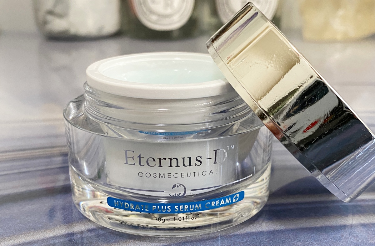 A Perfect Hydrating Cream – Eternus-D Hydrate Plus Serum Cream