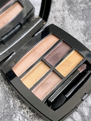 Swatches: Chanel Les Beiges Eyeshadow Palette – Deep