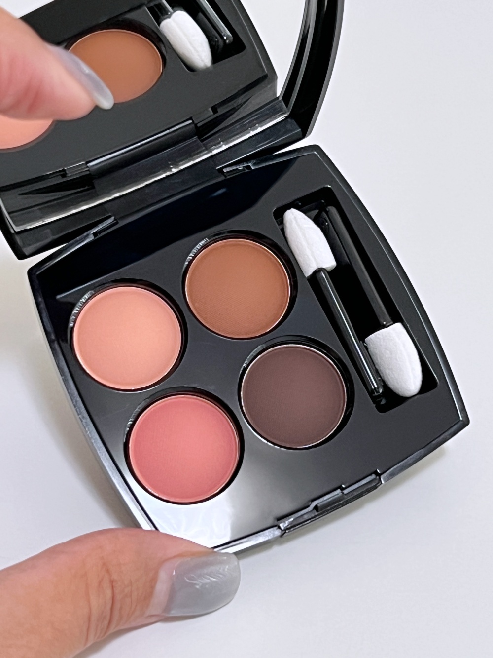 Chanel Quadra Eyeshadow 392 Initiation