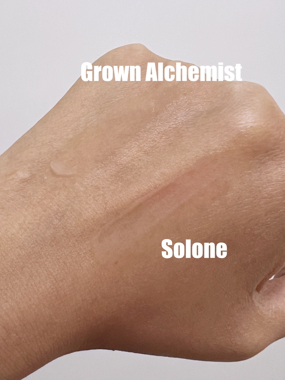 Solone妝前精華 VS Grown Alchemist肌底防禦啞緻隔離霜