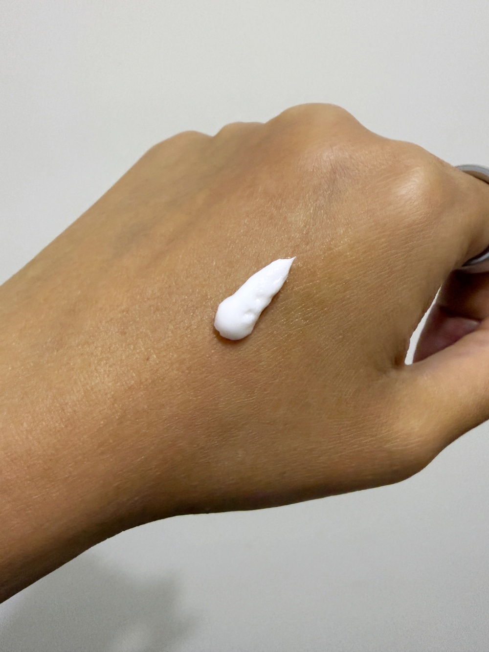 Charlotte Tilbury Magic Body Cream