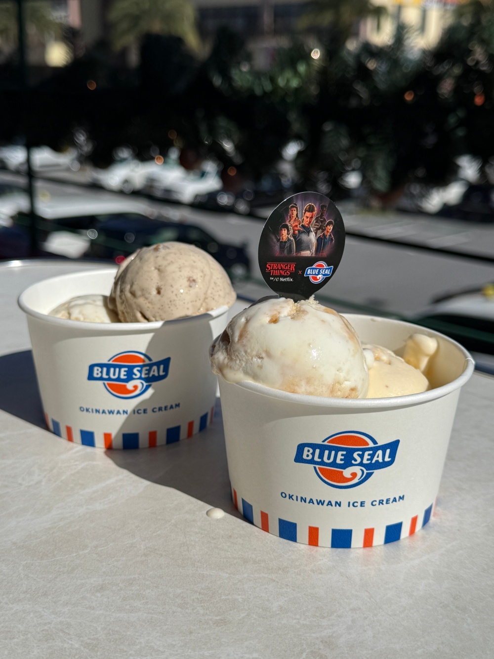 沖繩必食 Blue Seal 雪糕：推薦 Sea Salt Cookie (鹽味曲奇) 口味，味道濃厚 Creamy，美國村打卡必備。