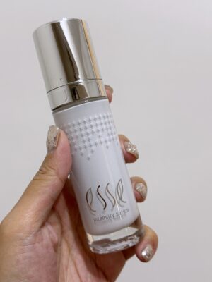 【實測】天然 Botox？Esse Intensity Serum：2小時即時減淡皺紋，無需打針的抗老神器 (Review)