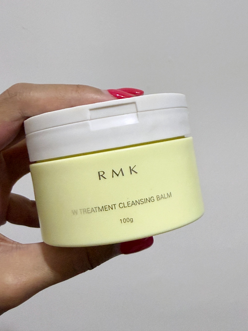 Hakme 實測 RMK 極萃修護卸妝膏包裝，分析這款日本溫和落妝產品的性價比
